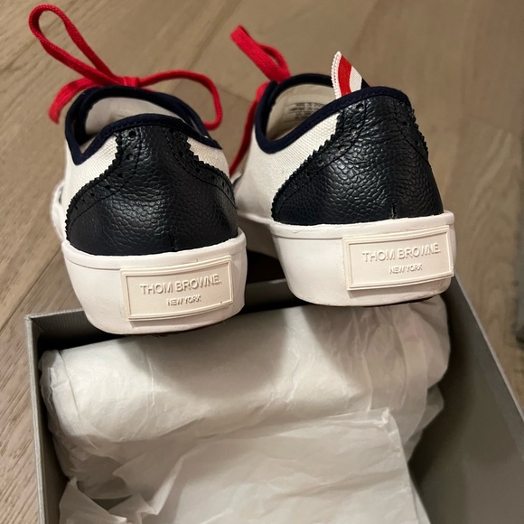Thom Browne - Leather Trim Sneakers. - Picture 7 of 10